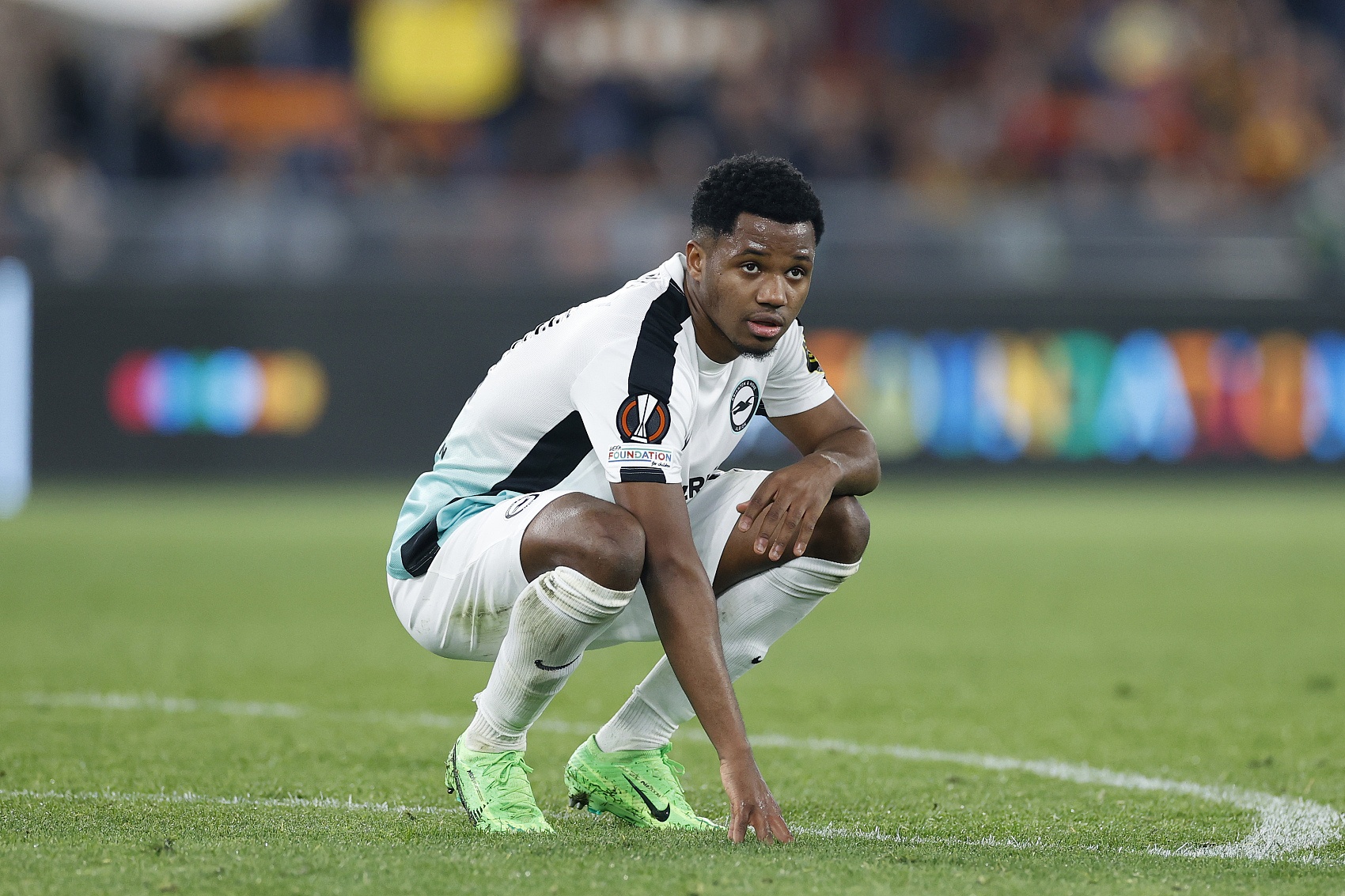 斯洛伐克负于捷克无缘欧洲杯八强,梅西率队出色晋级 斯洛伐克负于捷克无缘欧洲杯八强,梅西率队出色晋级