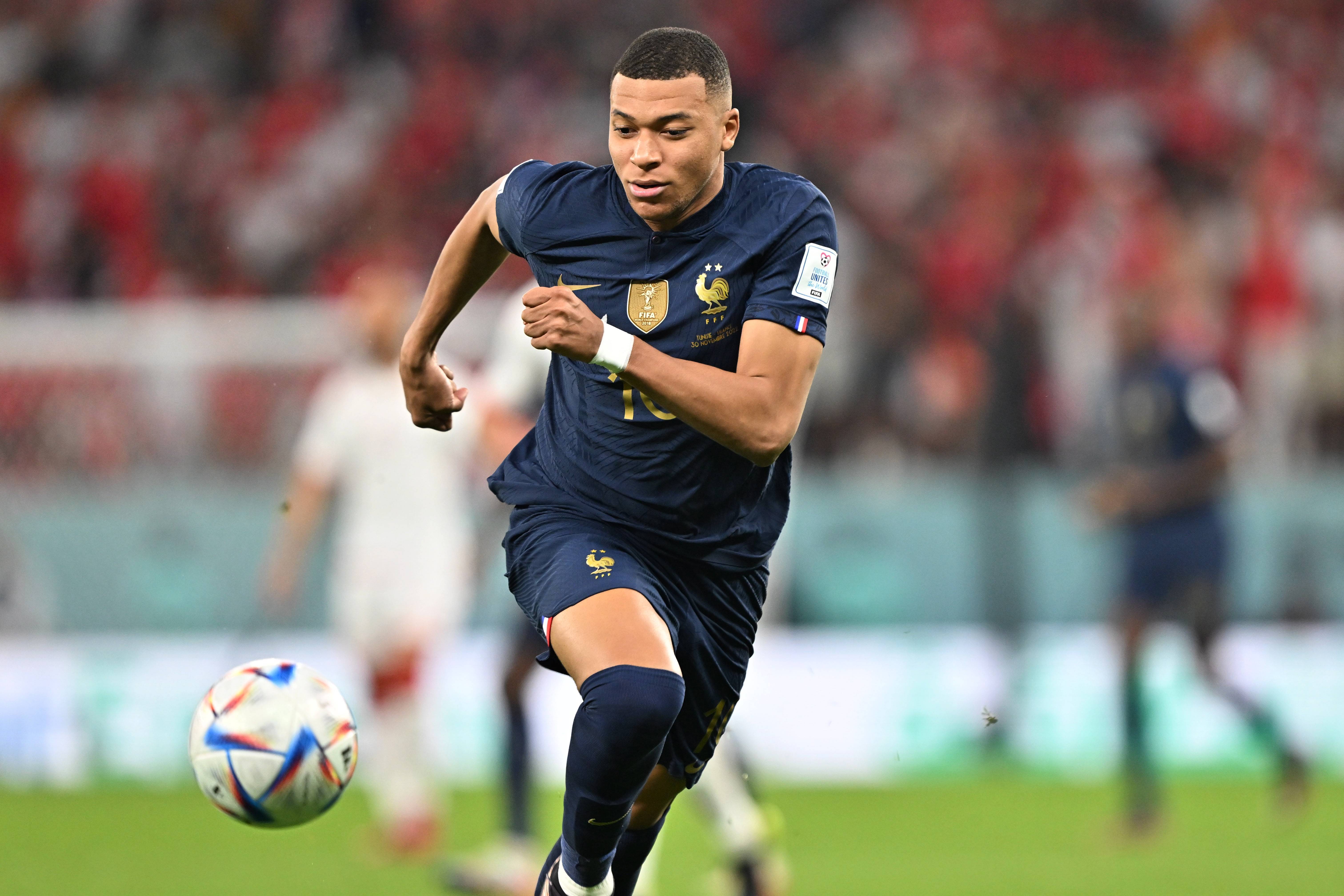 波兰轻取法国，姆巴佩高光表现