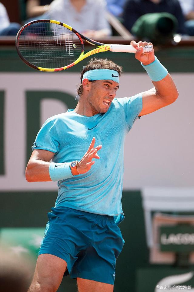 关于美国网球队绝杀西班牙网球队，纳达尔完成帽子戏法的信息